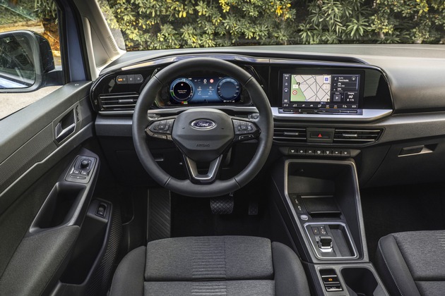 Ford Tourneo Connect PHEV : l&#039;ami de la famille encore plus attrayant grâce à la motorisation hybride rechargeable électrifiée