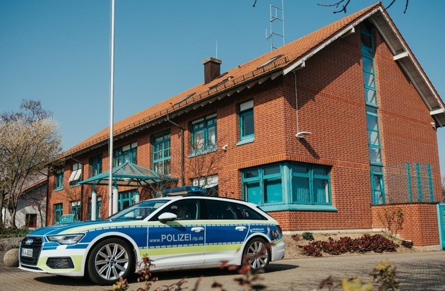 POL-PDLD: A65/AS Haßloch - Wildschweine kreuzen die Autobahn