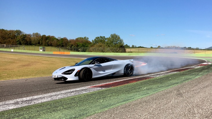 GRIP - Das Motormagazin: &quot;Der neue McLaren 720S&quot;