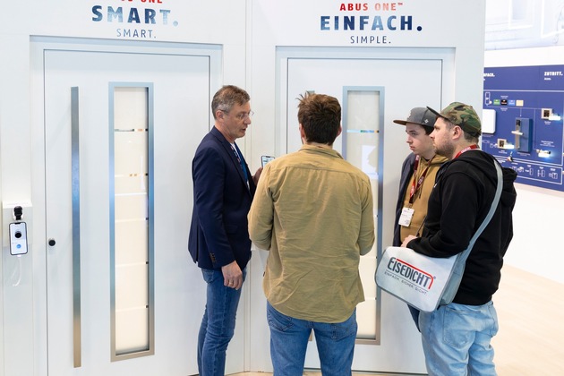 ABUS mit ganzheitlichen Sicherheitsl&ouml;sungen f&uuml;r private und gewerbliche Nutzer auf der Fensterbau Frontale 2026 in N&uuml;rnberg