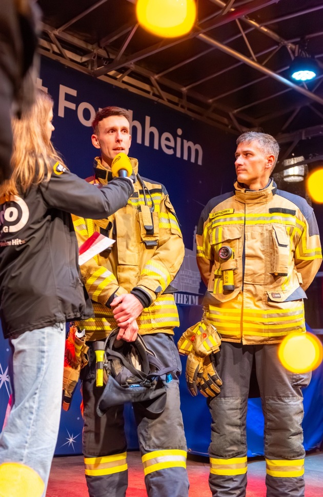 Feuerwehrm&auml;nner aus Forchheim erzielen Weltrekord mit weitestem Non-Stop-Marsch mit Atemschutzger&auml;t (105,1 km)