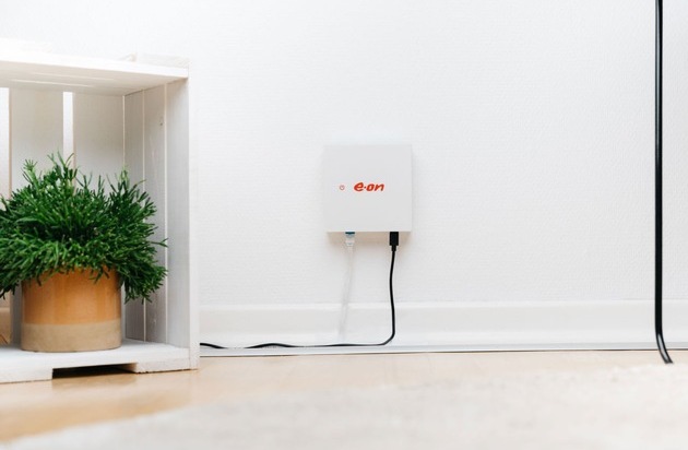 E.ON Energie Deutschland GmbH: Mit intelligenter Steuerung von Solaranlage, Speicher &. Co. jedes Jahr fast 1.000 Euro sparen