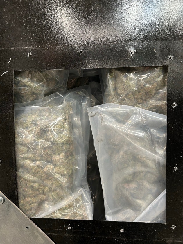 ZOLL-H: Zoll beschlagnahmt Drogen im Wert von 600.000 Euro / ZOLL stellt ca. 60 Kilogramm Cannabis aus Spanien sicher; zwei Beschuldigte in Bremen festgenommen