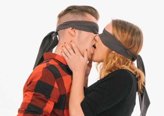 &quot;Küssen ist mir fast wichtiger als Sex&quot; - findet Pia (26) bei &quot;Kiss Bang Love&quot; auf ProSieben ihren Traummann?