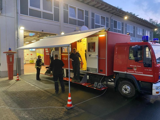 FW-PL: Löschzug Überörtlich der Plettenberger Feuerwehr unterstützte bei Starkregenereignis in Menden