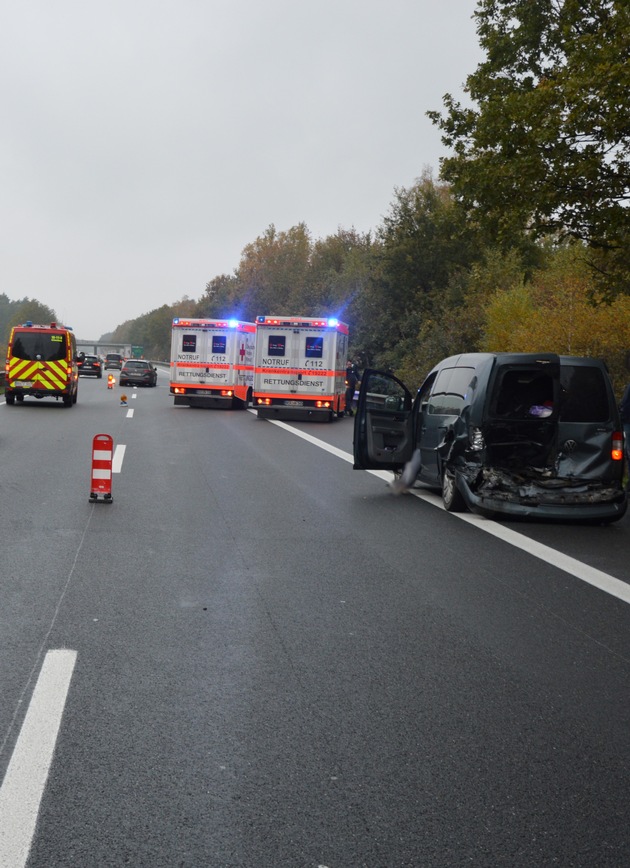 POL-VER: Zwei schwere Unfälle auf der A27: Sieben Menschen teils schwer verletzt