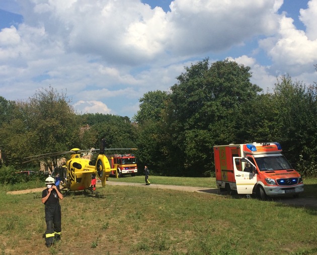 FW-EN: Kleinbrand, Schlangenfund und Hubschrauberlandung - Mehrere Einsätze für die Hattinger Feuerwehr