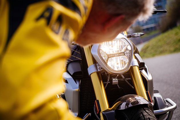 Kurvenspaß mit Köpfchen: ADAC gibt 5 Tipps für die nächste Motorradreise