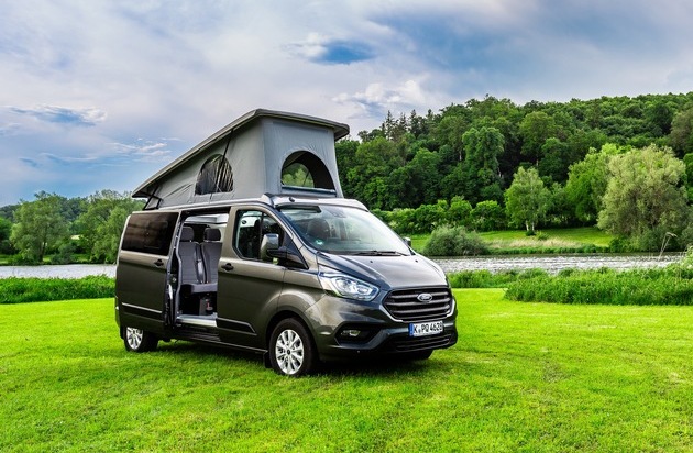 Ford-Werke GmbH: Big Nugget und Flexibus - Ford präsentiert zwei Weltpremieren auf dem Caravan Salon (FOTO)