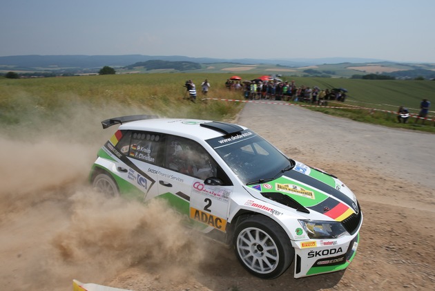 In der Hitze ganz cool: SKODA Pilot Kreim feiert zweiten Sieg im Fabia R5 in Serie (FOTO)