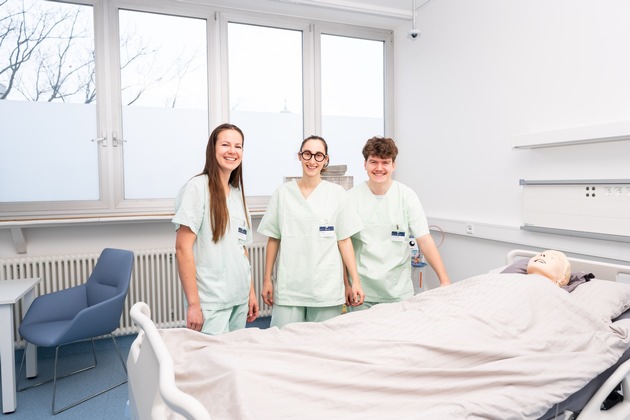 Pressemitteilung: Bayern unterstützt Medizinstudierende der PMU in Nürnberg mit neuem Stipendium