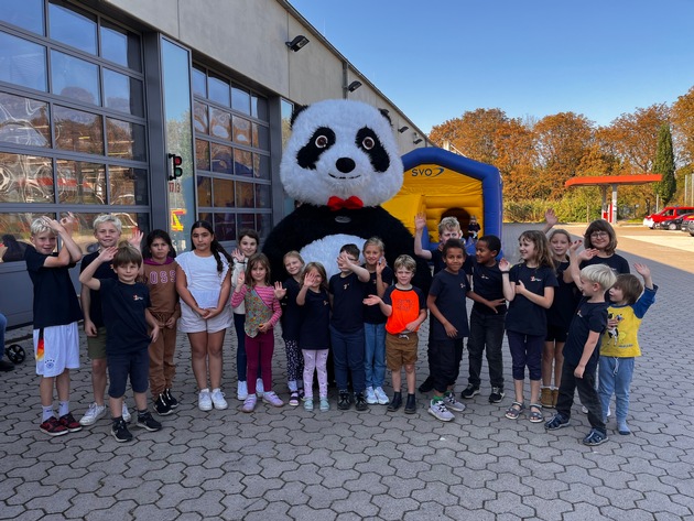 FW Celle: Kinderfeuerwehr Celle feiert Jubiläum - Ein Jahr &quot;Die Feuerdrachen&quot;