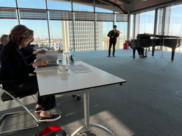 Pressemitteilung: Meisterinstrumente f&ouml;rdern den Karriereweg