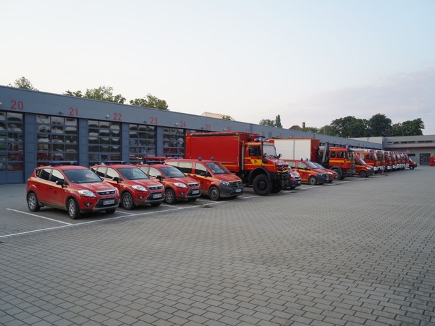 FW Dresden: Rückkehr der Feuerwehrbereitschaft Dresden aus dem Katastrophengebiet in Rheinland-Pfalz