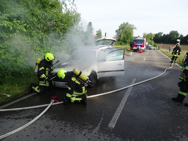 FW Reichenau: Brennendes Fahrzeug schnell gelöscht, 30.05.2023