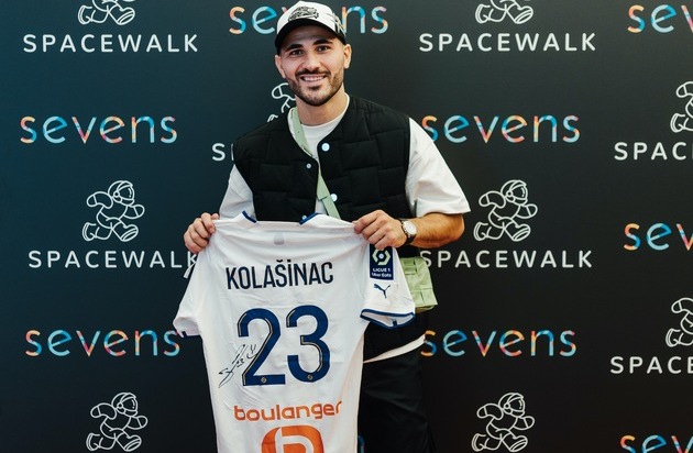 Sevens: Spacewalk Opening: Fußballer zu Gast im Düsseldorfer sevens