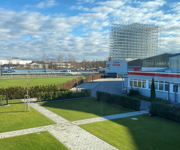 Bau des neuen Logistikcenters der Einhell Germany AG schreitet voran