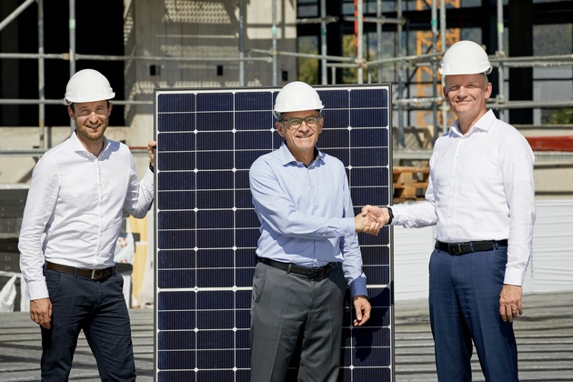 Più &quot;swissness&quot; per il settore dell&#039;energia solare svizzera: Helion Energy e Meyer Burger avviano una partnership strategica