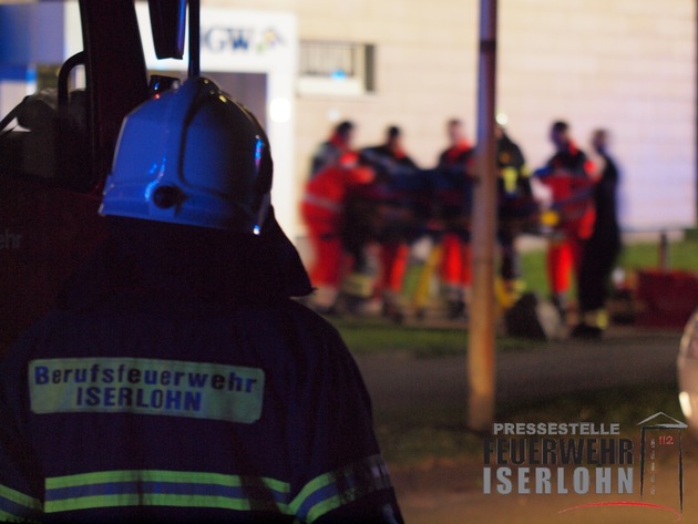 FW-MK: Feuerwehr rettet Hausbewohner