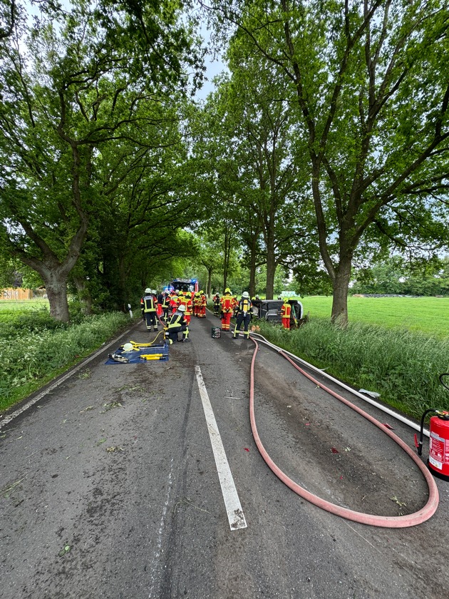FW-SE: Schwerer Verkehrsunfall in Lentföhrden