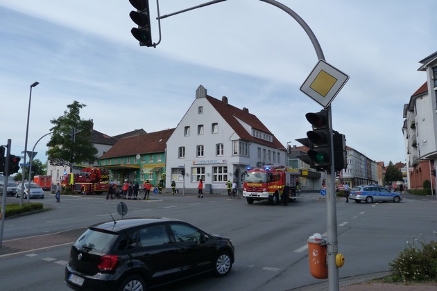 FW-DT: Gemeldeter Dachstuhlbrand