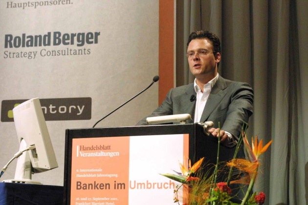 Pressemitteilung zur 6. Handelsblatt-Jahrestagung / &quot;Banken im
Umbruch&quot; 26./27. September 2001, Frankfurt