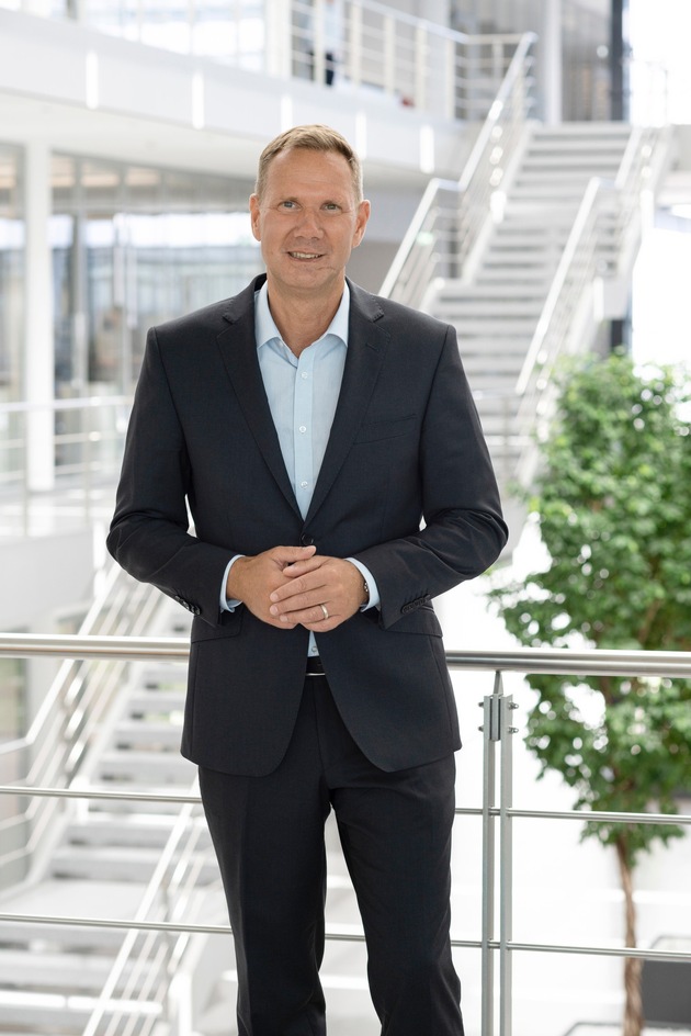 Presseinformation: Ulrich Schrickel ist neuer Brose Geschäftsführer Tür