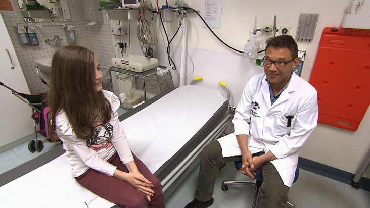 Armbruch, Wachstumsstörung oder Fehlbildung: Neue Fälle in &quot;Auf Station - Die Kinderklinik&quot; bei RTL II