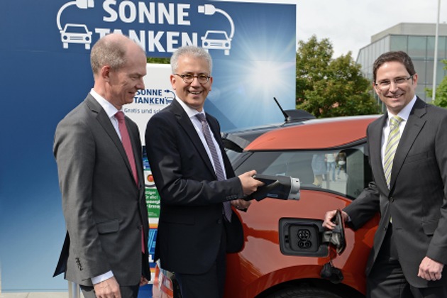 ALDI SÜD eröffnet erste Schnellladestation in Hessen