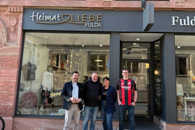 Weltmeister Uwe Bein kam zur Eröffnung in die Fuldaer Innenstadt