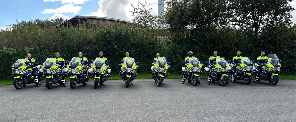 POL-BO: &quot;Wir fahren bei Wind und Wetter&quot;: Polizeihauptkommissarin Katharina Rump ist die erste Frau in der Kradgruppe des Polizeipräsidiums Bochum