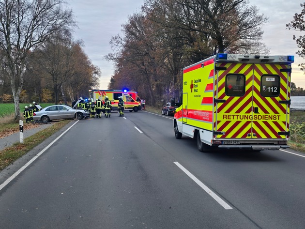 POL-STD: Zwei Verletzte bei Unfall auf der Bundesstraße 73 zwischen Dollern und Agathenburg