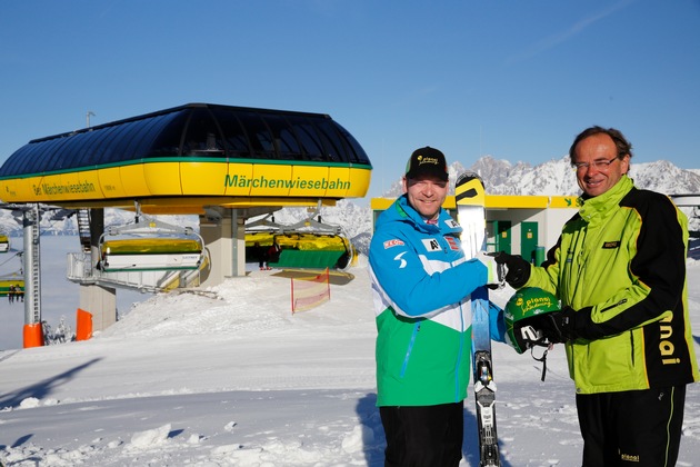 Viele Skibegeisterte genießen den ersten Skitag auf der Planai! - BILD