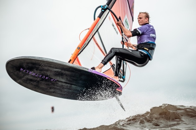 Windsurf-Elite kämpft in St. Peter-Ording um den Europameistertitel