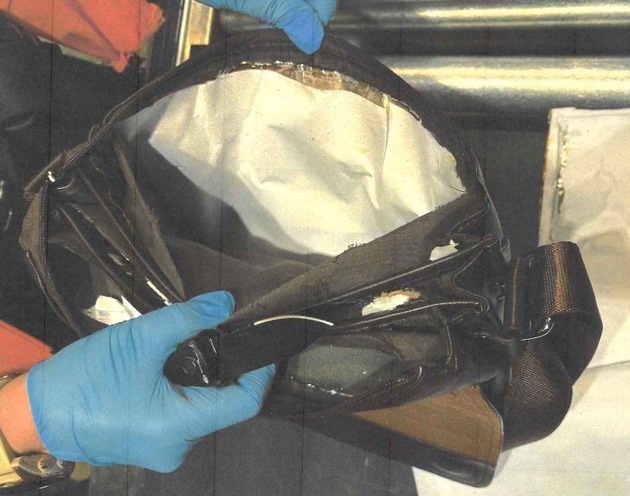 HZA-P: Zoll zieht am Flughafen BER fünf Kilogramm Heroin aus dem Verkehr / Schmuggler vorläufig festgenommen: Nun ermittelt die Zollfahndung