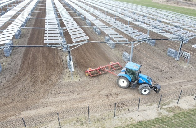 AgriPV: Entwickelt in Deutschland / Agri-Photovoltaik in Europa: Die Lösung für das Land-Energie-Dilemma