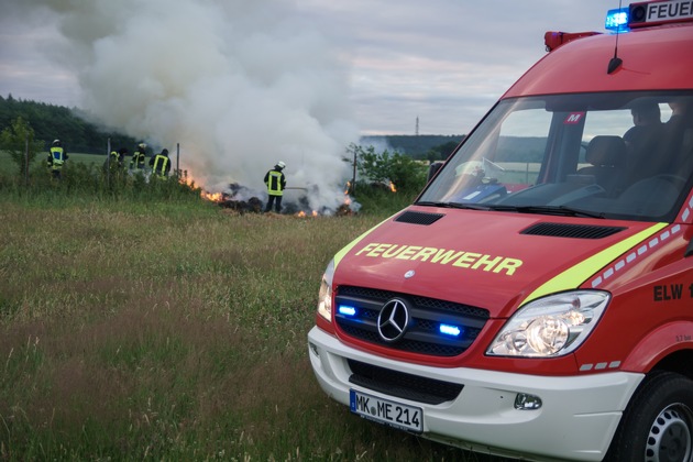 FW Menden: Verschiedene Einsätze beschäftigten die Feuerwehr Menden über das lange Wochenende