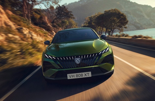 Peugeot Deutschland GmbH: Der neue PEUGEOT 408: Fastback mit Wow-Effekt