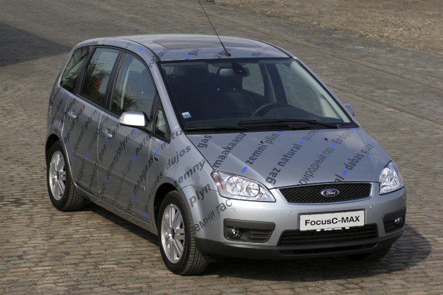 Weltpremiere: CNG-Technik präsentiert Ford Focus C-Max mit Erdgasantrieb auf AMI Leipzig / Kompakt-Van kommt voraussichtlich im August auf den Markt