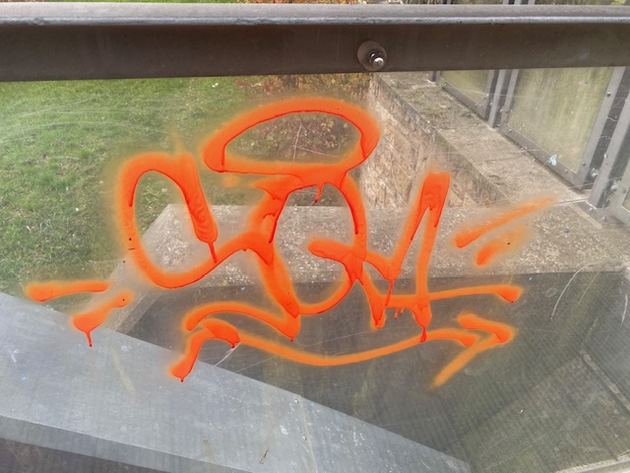 LPI-NDH: Zeugenaufruf: Graffitis festgestellt - Wer kann Hinweise geben?