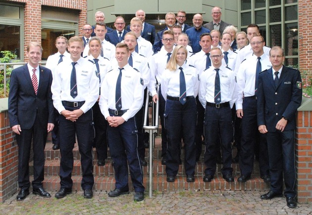 POL-COE: Lüdinghausen, Dülmen, Coesfeld/ Landrat begrüßt Polizeistudierende zum ersten Praktikum