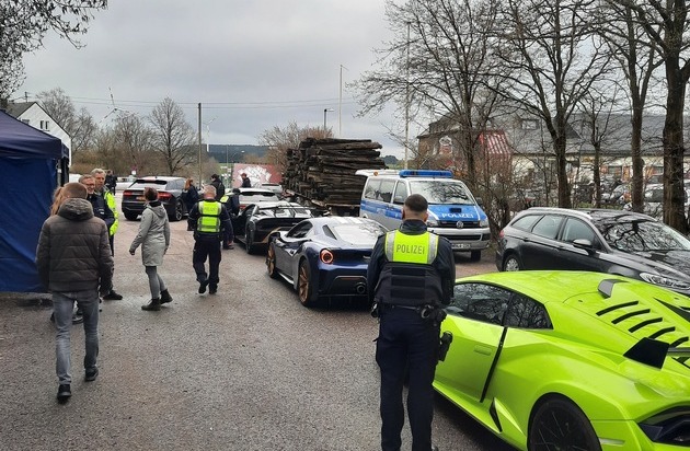 POL-EU: politie van Euskirchen gebruikt “Car Friday” voor een vruchtbare dialoog met …