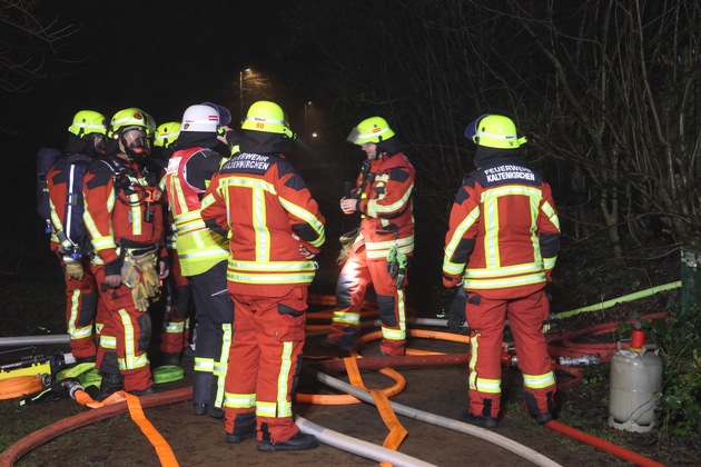 FW-SE: Kellerbrand im Lakweg in Kaltenkirchen