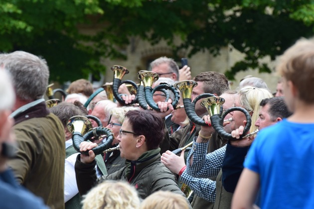 Landesbläserwettbewerb 2026 auf Gut Basthorst: Jagdmusik, Brauchtum und Familienprogramm