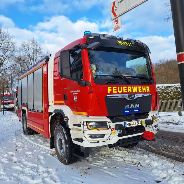 FW-ROW: Geb&auml;udeteileinsturz an Asylunterkunft in Sottrum