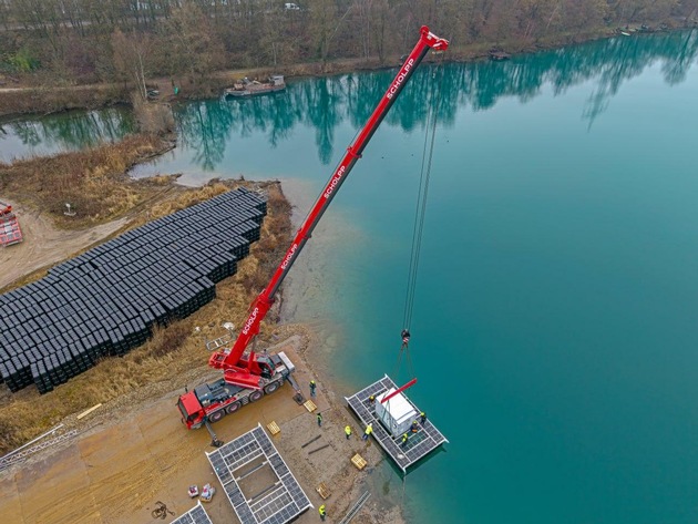 Presseinformation: Baubeginn für schwimmende Photovoltaikanlage auf dem „Kühlsee“ – Meilenstein für umweltverträgliche Energieversorgung