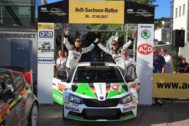 Fabian Kreim/Tobias Braun streben in der Deutschen Rallye-Meisterschaft zweiten Sieg an, SKODA AUTO Deutschland verspricht tolle Show in Sachsen (FOTO)