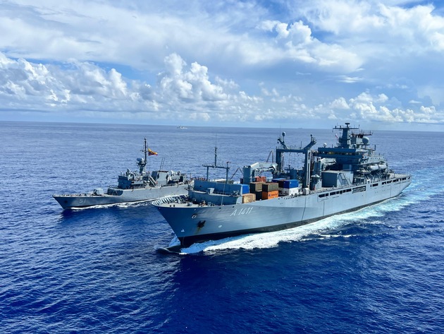 Über Nuuk bis nach New York - &quot;Berlin&quot; kommt nach Wilhelmshaven zurück