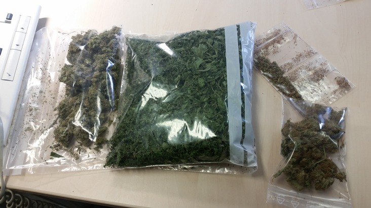 POL-D: Zufallsfund - Marihuana-Plantage mitten in der City entdeckt - 46-Jähriger vorläufig festgenommen - Fotos hängen als Datei an