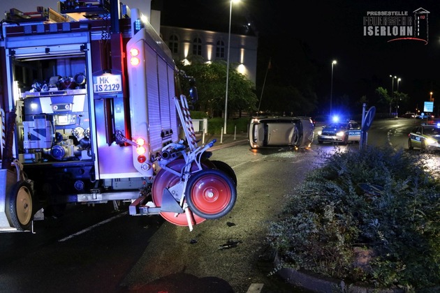 FW-MK: Fahrzeug überschlägt sich auf der Hans-Böckler-Straße